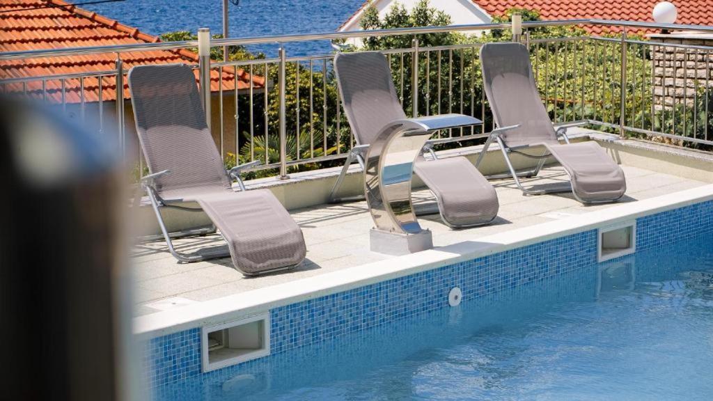 Trogir-Luxury Villa Sapphirus سيغيت فغانييتْسا المظهر الخارجي الصورة