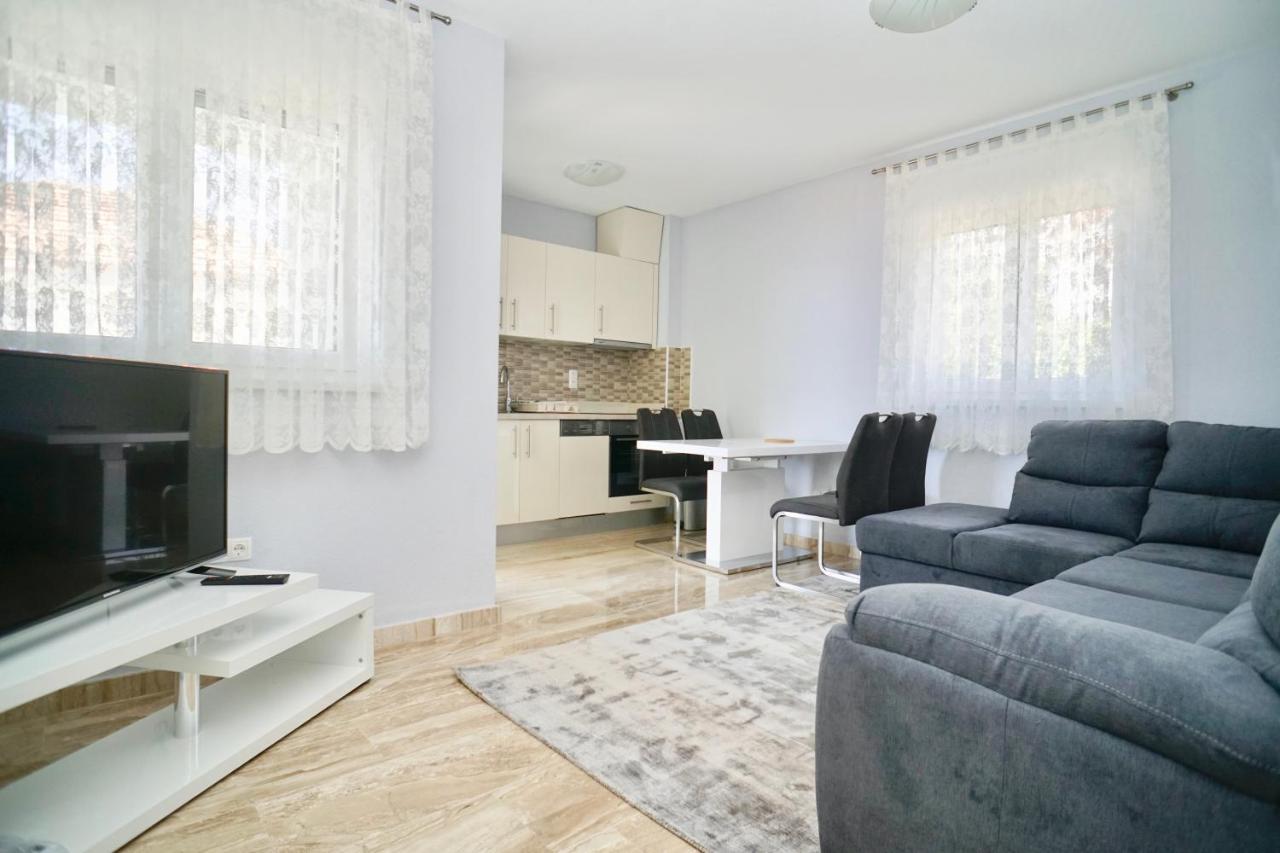 Trogir-Luxury Villa Sapphirus سيغيت فغانييتْسا المظهر الخارجي الصورة