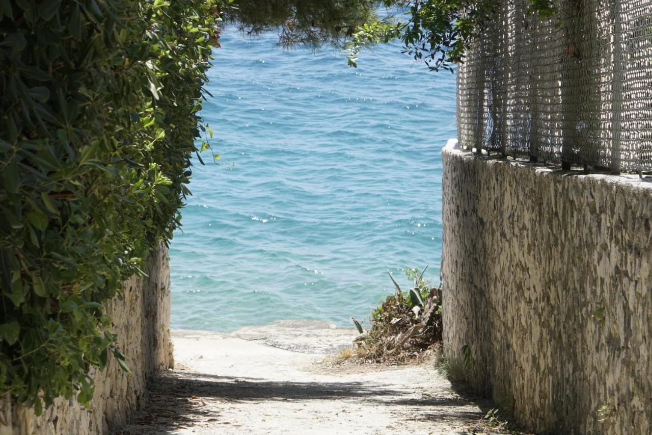 Trogir-Luxury Villa Sapphirus سيغيت فغانييتْسا المظهر الخارجي الصورة